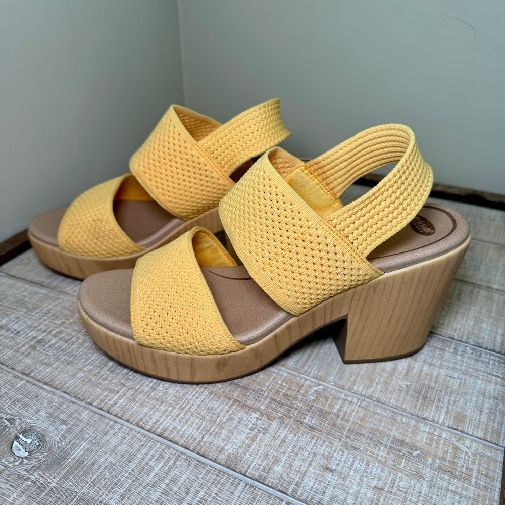 Dr. Scholl’s Becca Platform Sandals in Yellow - Picture 4 of 7